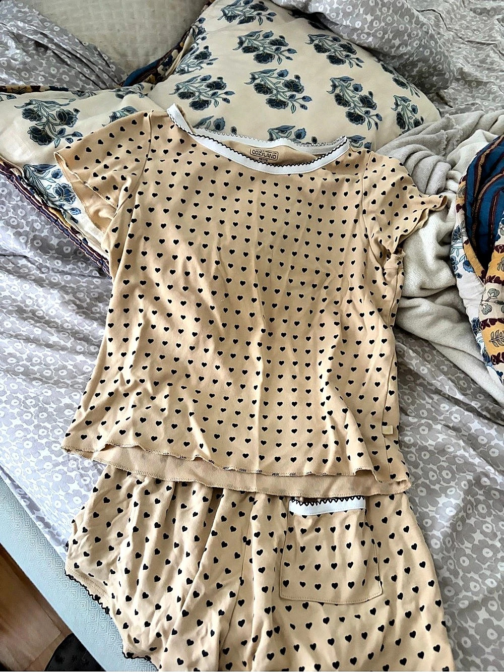 Cozyland  Petite Heart Print Matching Set